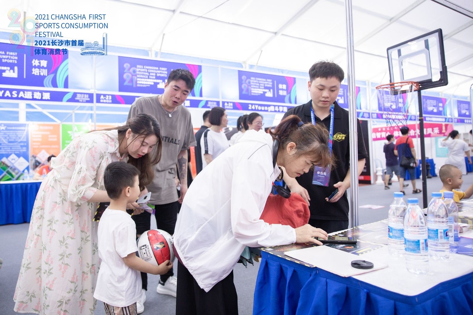 湖南快盈VIII管理有限公司